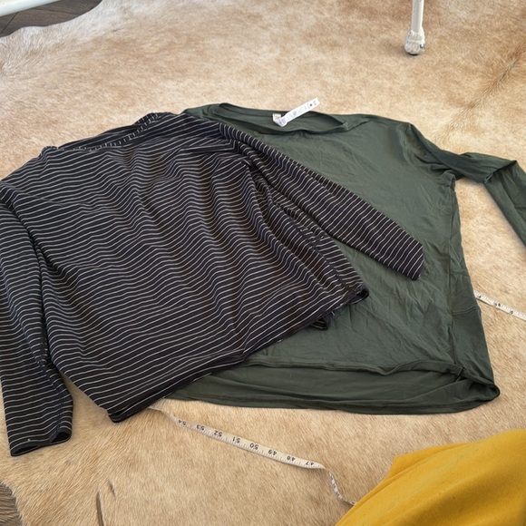 Lululemon black and white striped top - Picture 1 of 11